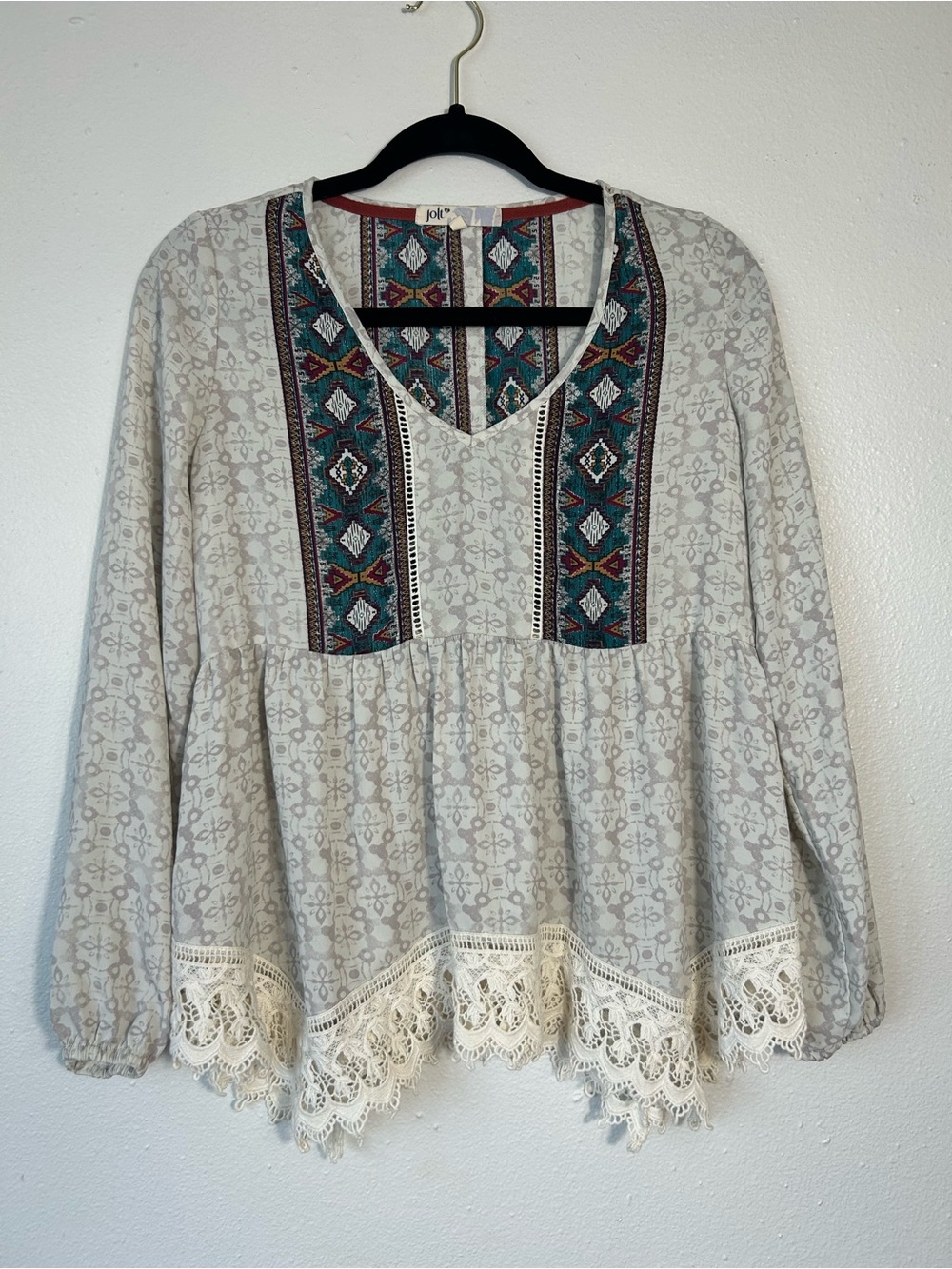 Jolt Boho Peasant Blouse Size S Gray Embroidered Crochet Lace Trim Babydoll Top